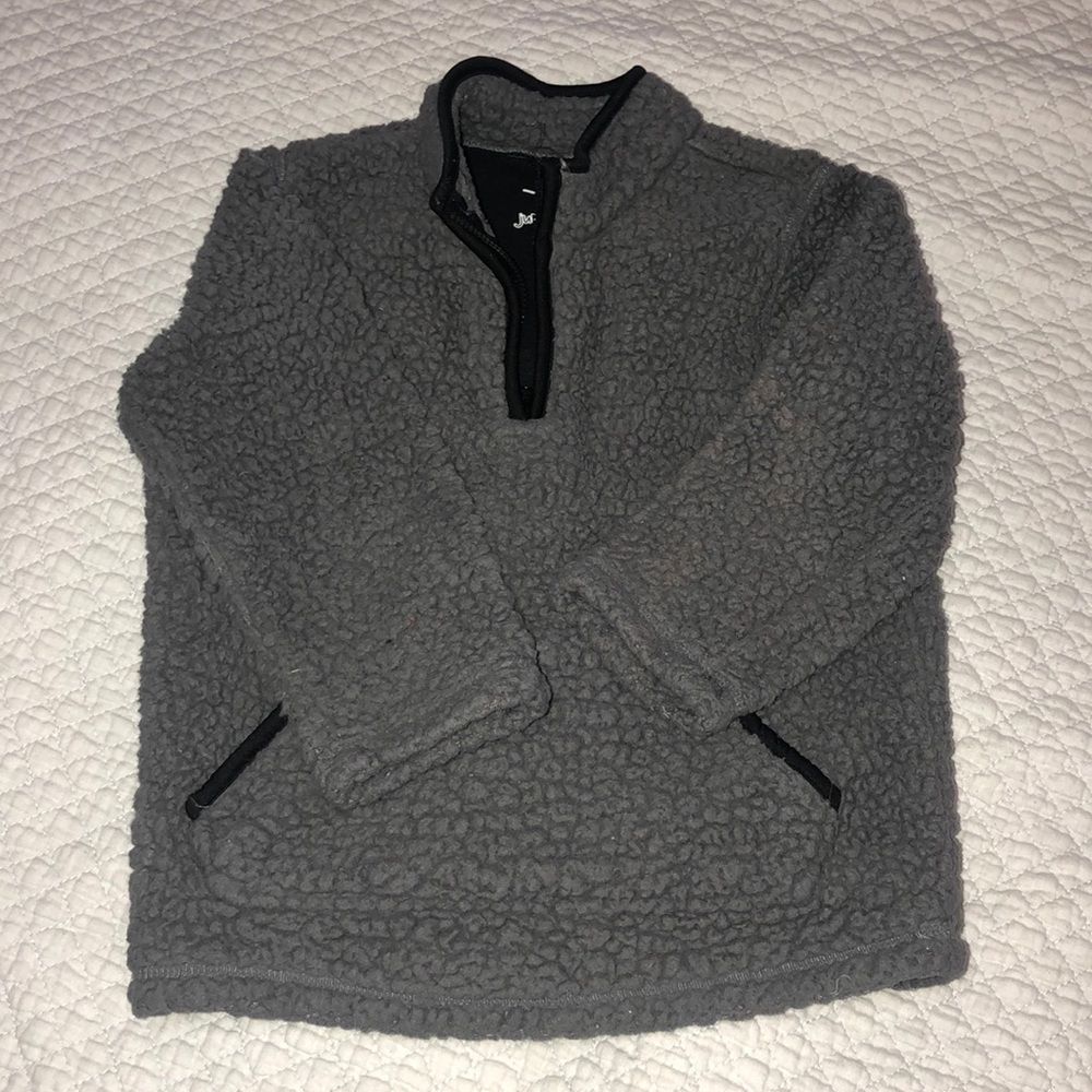 Fuzzy 1/2 zip sweat shirt